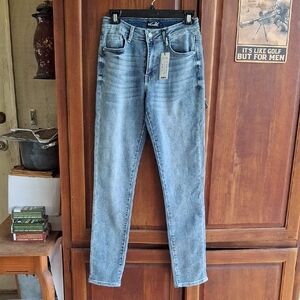 Stylish Denim Straight Leg Jeans